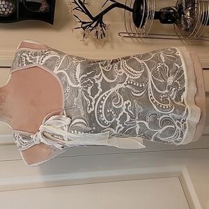 Sparkle & Fade Size M Gray Sleeveless Top with Bow Accent